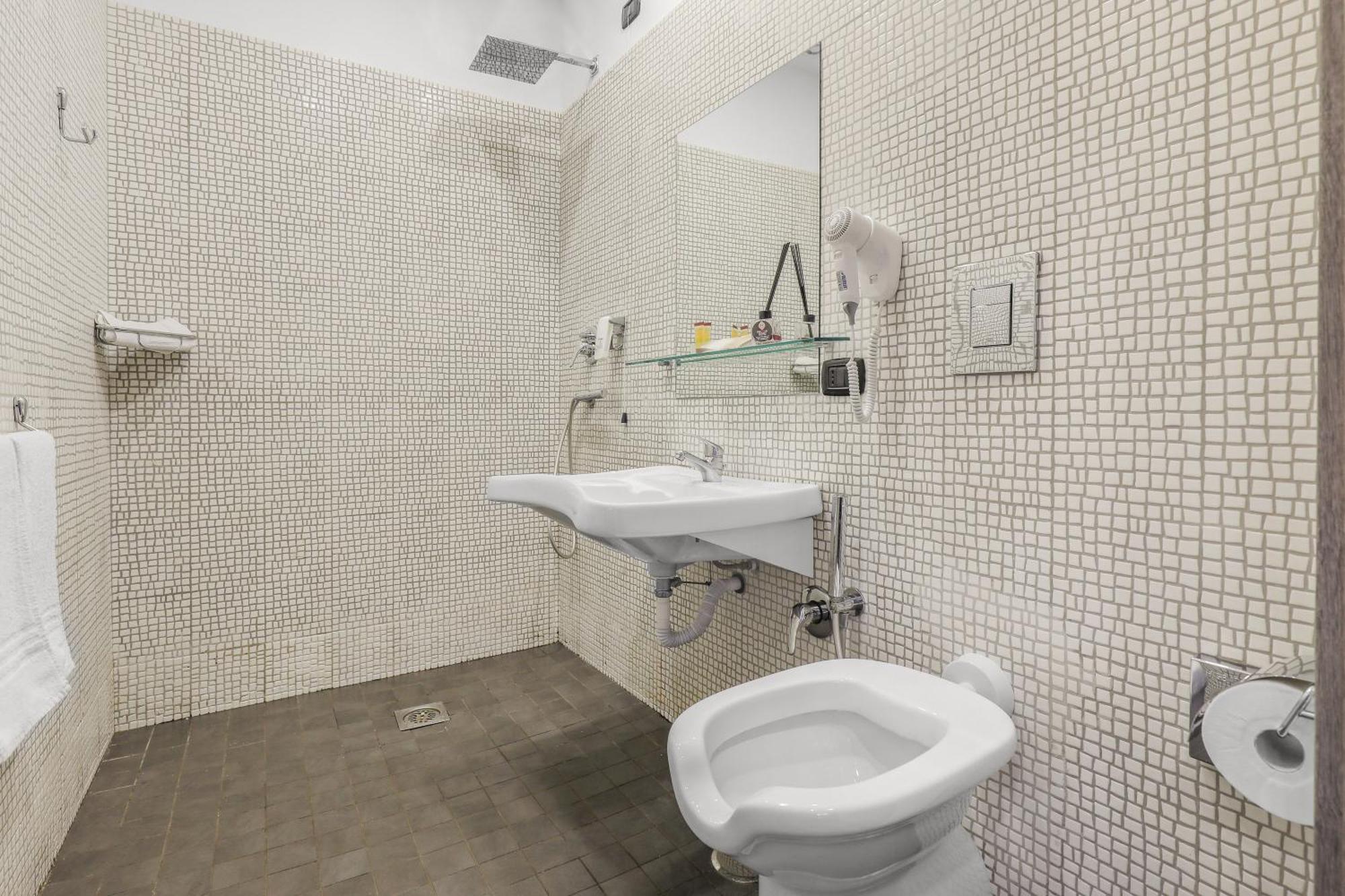 Reggia Suite Spa Hotel Caserta Exterior photo